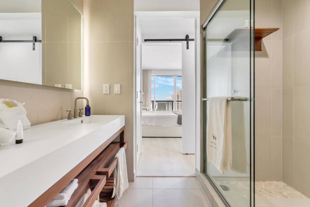 Ocean Views, Rooftop Pools And Amazing Location! Apartment